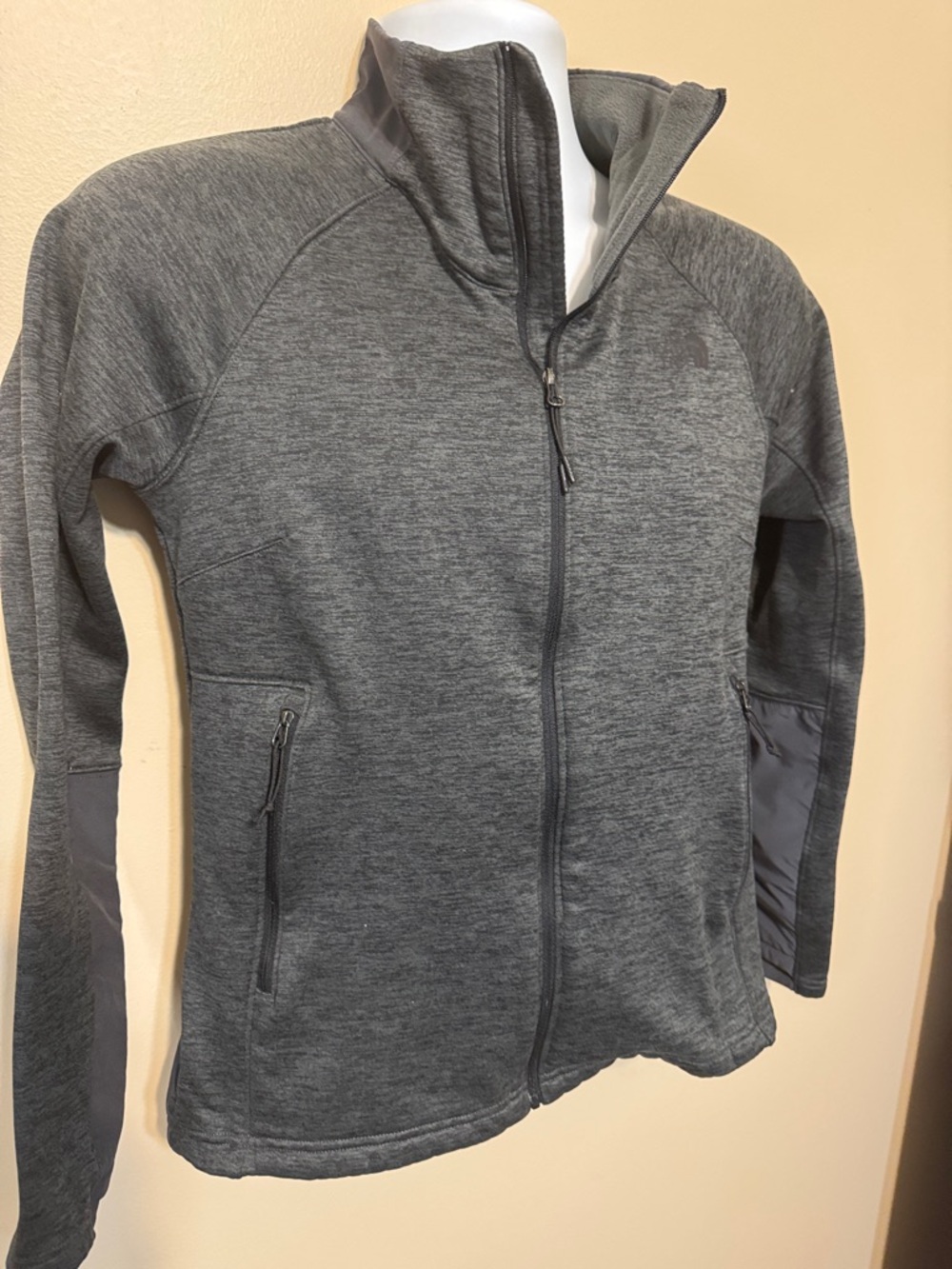 The North Face Women's Gray Full-Zip Fleece Jacket. Size Medium